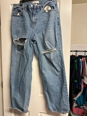 Abercrombie & Fitch Light Blue High-Rise Jeans